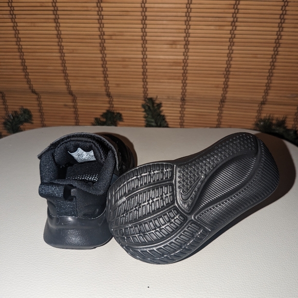 Nike Star Runner 3 Sneakers sz 3 - Picture 2 of 7